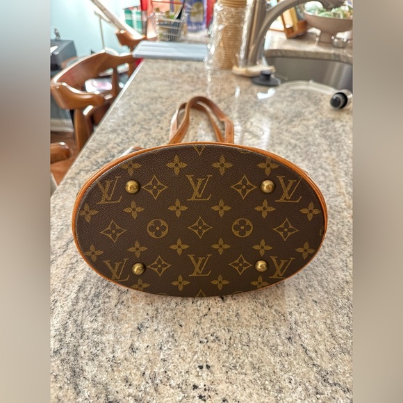 Vintage Louis Vuitton Monogram Petit Bucket Bag - Picture 2 of 8